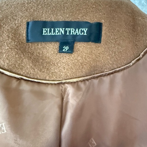 Ellen Tracy A-Line Wool Coat, Size 2P - Picture 6 of 7